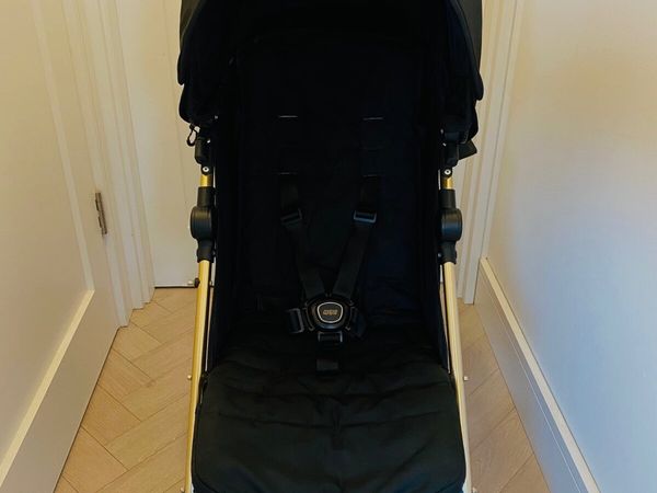 Great condition Mamas & Papas buggy - Main image