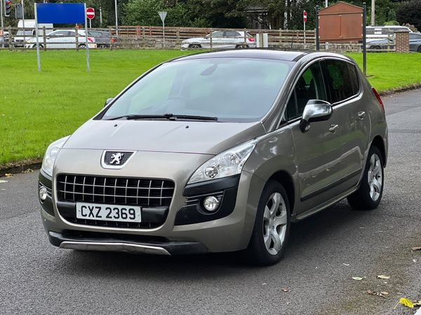 2011 Peugeot 3008 (Automatic) - Main image