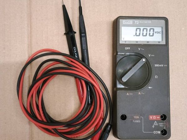 Fluke multimeter - Main image