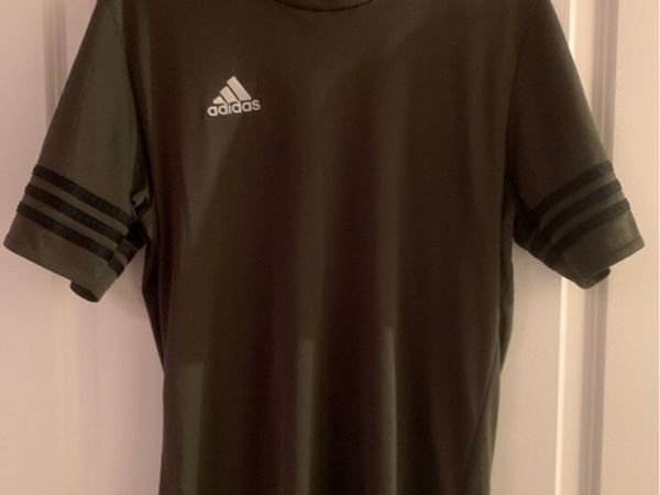 Adidas t-shirt - Main image