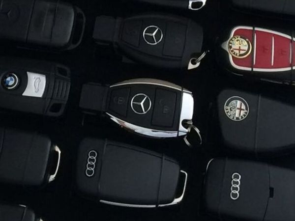 Mobile Auto Locksmith | Car Key Cutting & Programm - Main image