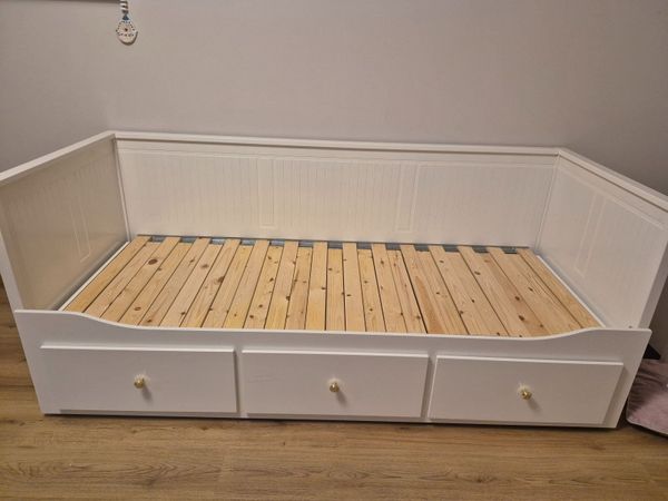 HEMNES Day-bed frame with 3 drawers, white, 80x200 - Main image