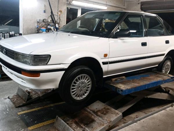 Toyota. Sprinter executive auto. + Calibra turbo - Main image