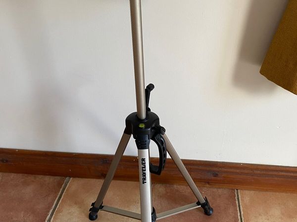 Tripod - Main image