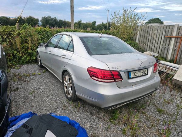 Mercedes E300 hybrid  Bluetec - Main image