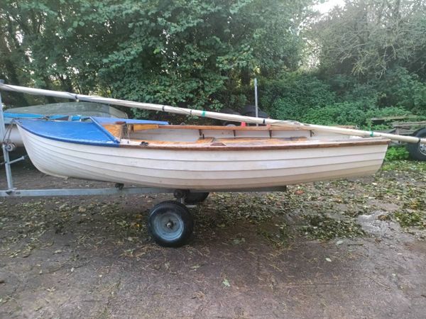 Gp14 fibreglass sailing dinghy - Main image