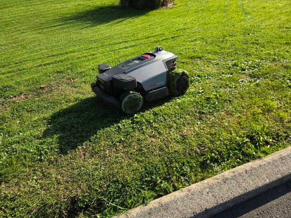 Robrock lawnmower for sale - Main image