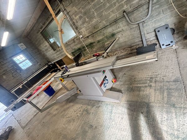 Sliding table Panel saw - Main image