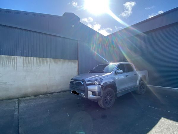 2025 Toyota Hilux for breaking - Main image