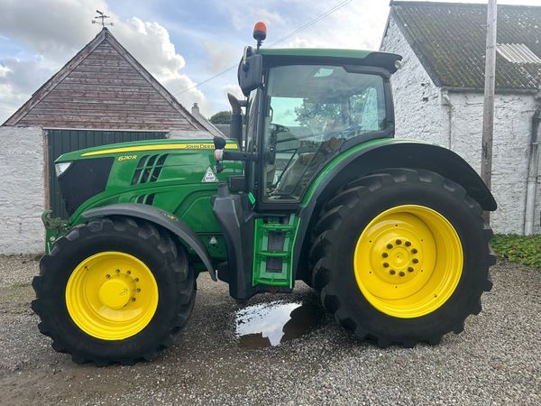 John Deere 6210R 2014 (7267 hours) - Main image