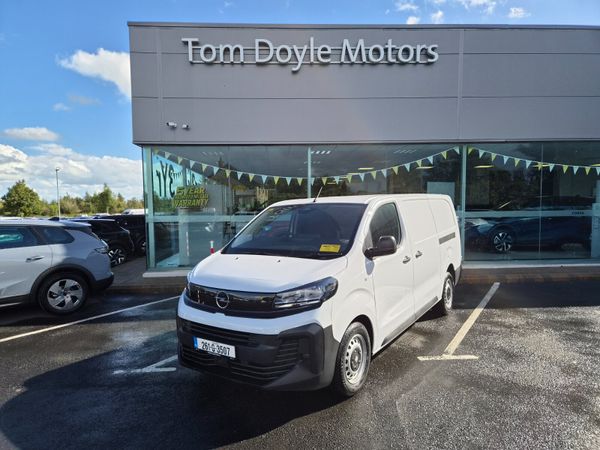Opel Vivaro 2026 1.5L Diesel Manual DELIVERY MILES - Main image