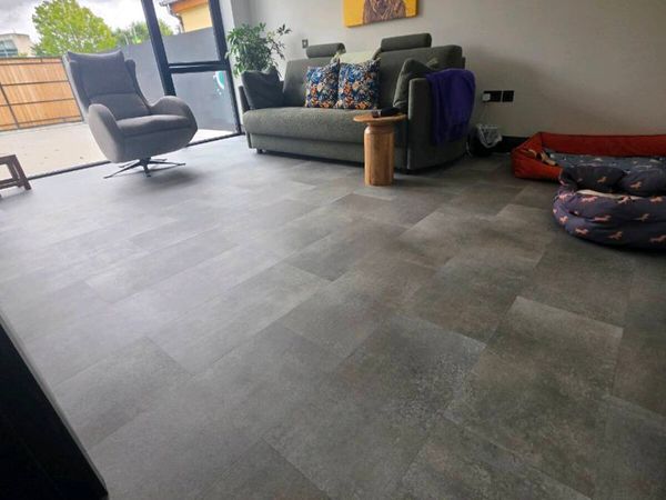 Vinyl Flooring - Main image