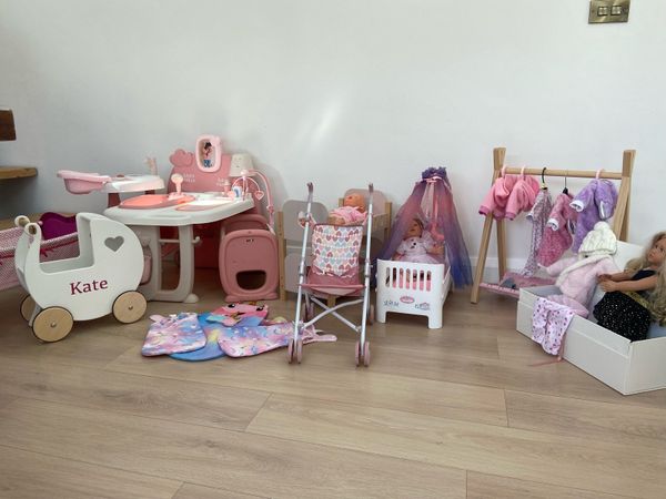 Little Girls dolls and accessories Bundle - Main image