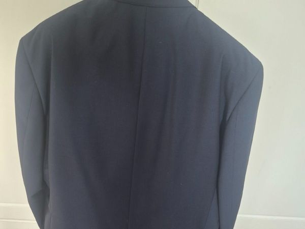 Mans Suit - Main image