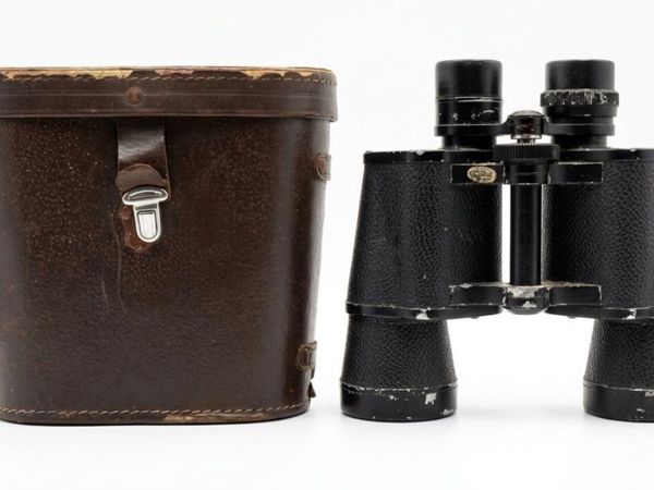 Vintage made in Japan binoculars - Main image