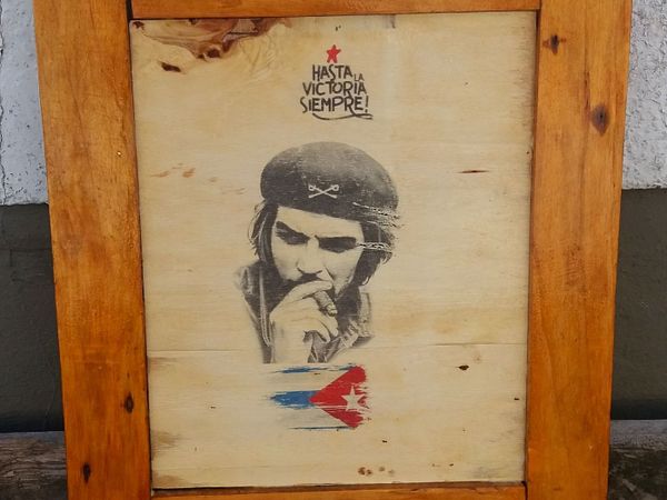 Vintage style Che Guevara Woodart wall plaque/sign - Main image