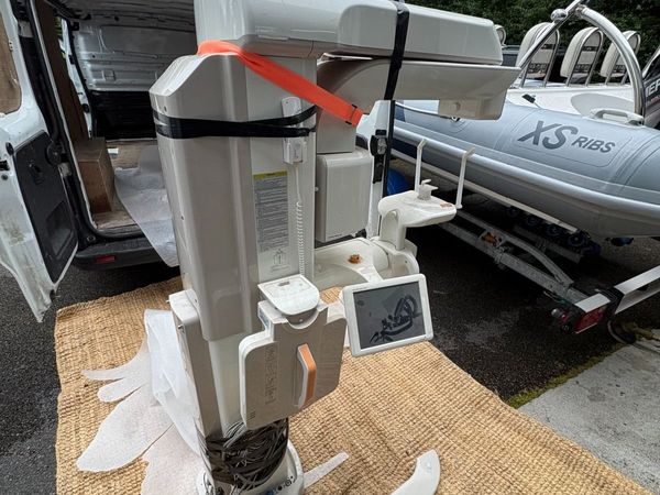 Vatech PaX-Flex3D CBCT / Panoramic X-Ray System - Main image