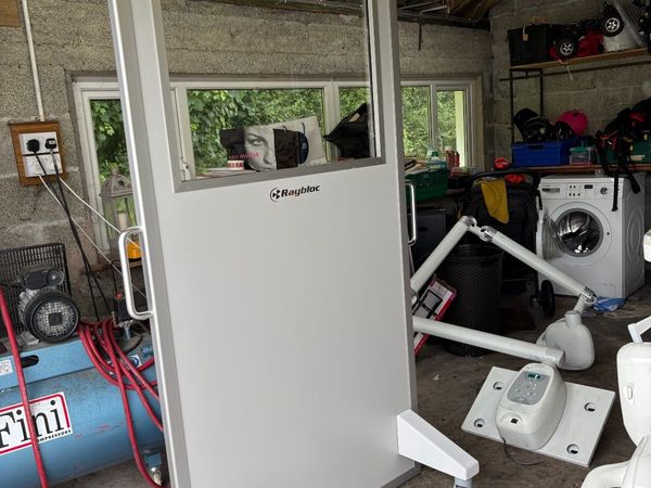 Raybloc Mobile Lead X-Ray Protection Screen - Main image