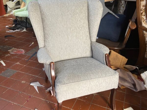 Wing back chair - Main image