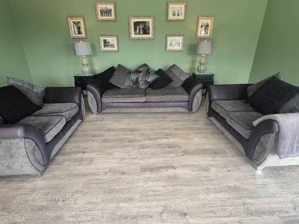 1x3 piece, 2x2 piece suite of furniture - Main image