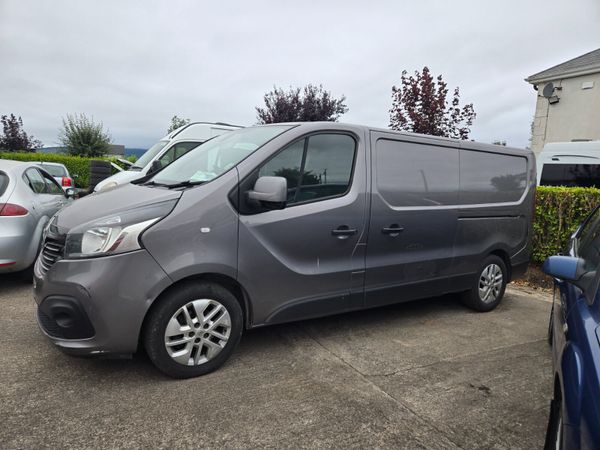 Renault Trafic 2018 - Main image