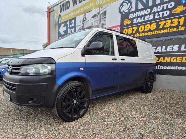 🦏 Volkswagen Transporter 2015(152)EVERY EXTRA pos - Main image