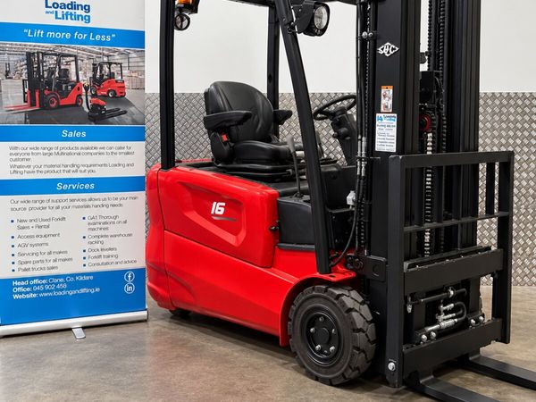 Electric Forklift - Main image