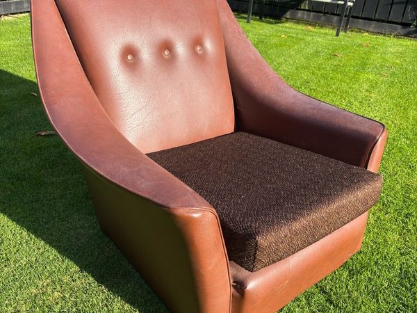 Vintage mid century brown vinyl faux leather arm - Main image