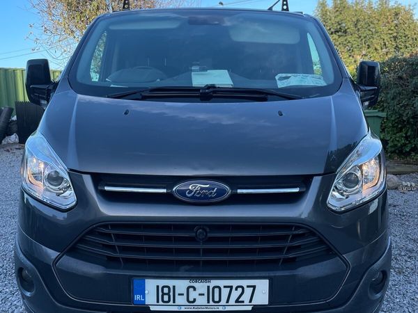 Ford Custom Van - Main image