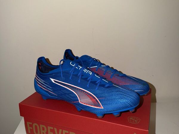 Football boots - Main image