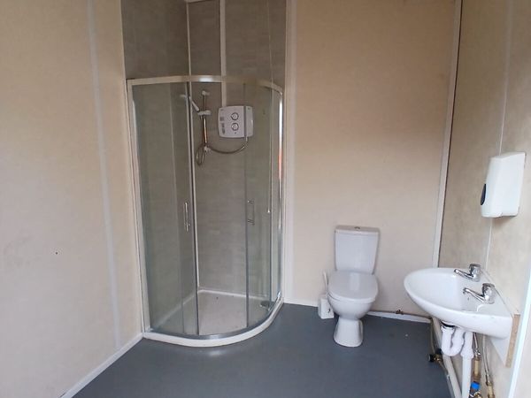 10ft x 8ft Shower & Toilet - CC2947 - Main image