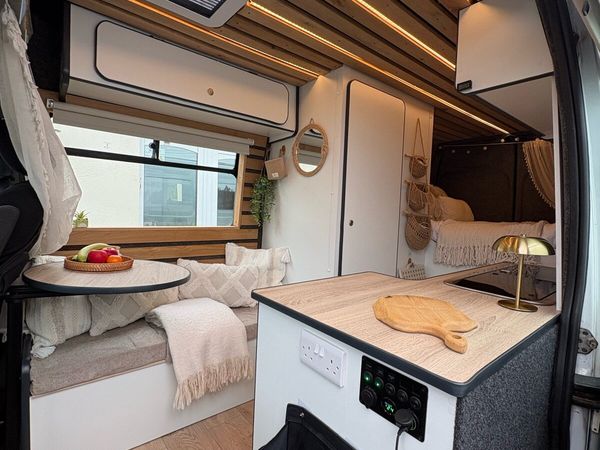 Renault Master Campervan - Main image
