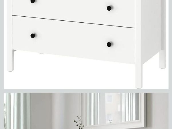Unassembled chest of drawers - Main image