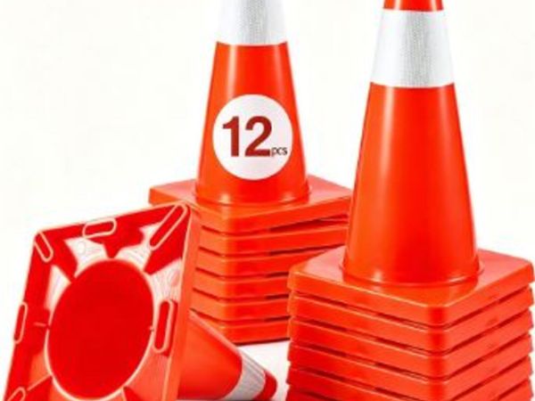12Pack 18" Traffic Cones - Main image