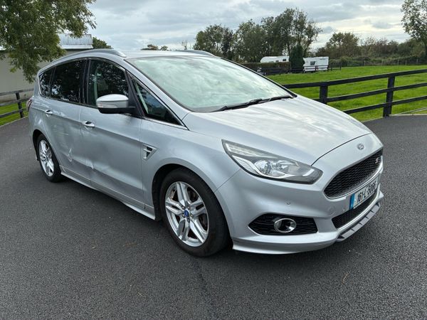 Ford Smax 2016 - Main image