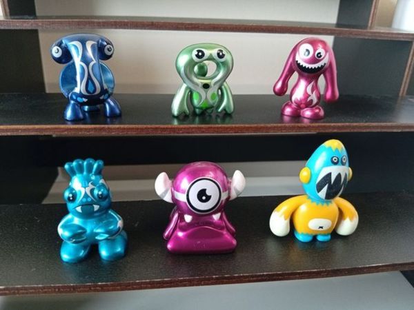 RARE Fings Lost tribe Figures approx 4 cms e/c - Main image