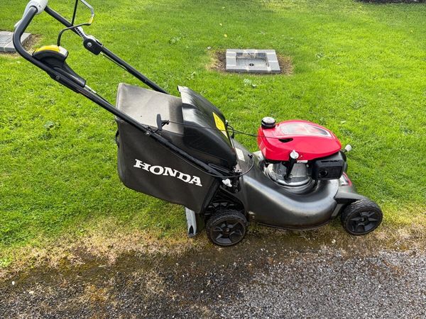 Honda lawnmower - Main image