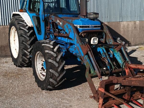 Ford 7610 with Tanco loader - Main image