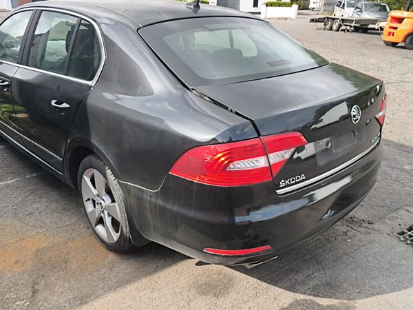 2014 Skoda Superb 2.0d For Breaking! - Main image