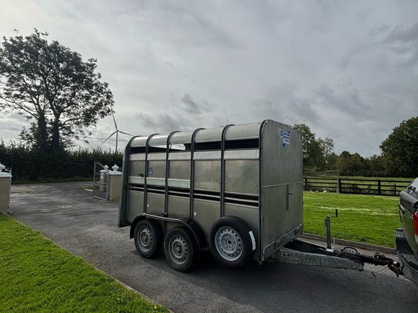 Iforwilliams cattle trailer - Main image