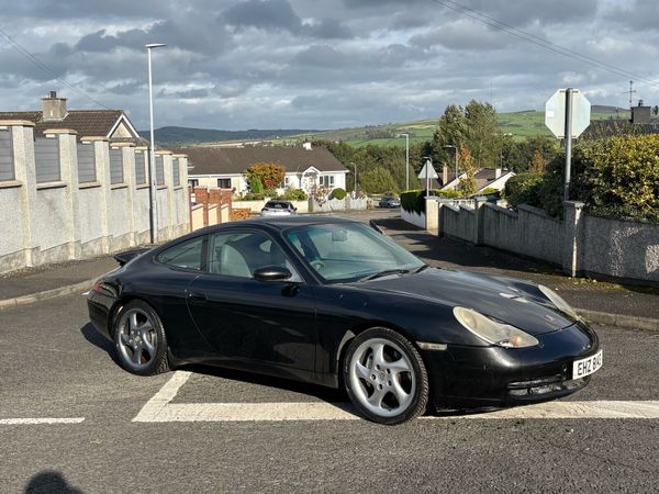 1998 Porsche 911 996.1 Carrera 4 Manual - Main image