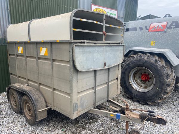 8x4 cow box - Main image