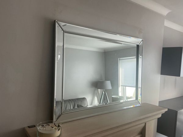 Mirror - Main image