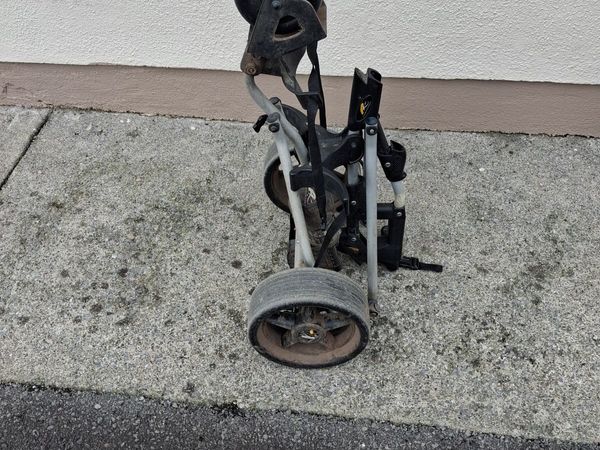 Powakaddy golf trolly - Main image