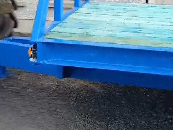 Low loader - Main image