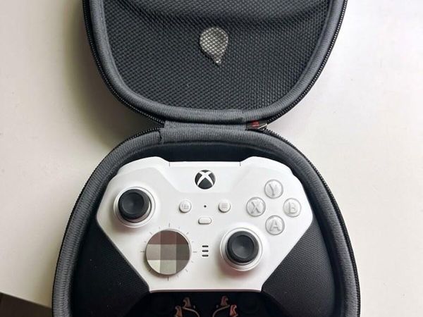 Xbox Elite Series 2 pro Controller - Main image