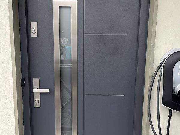 Front doors. 800e SEAI grant. All Ireland - Main image
