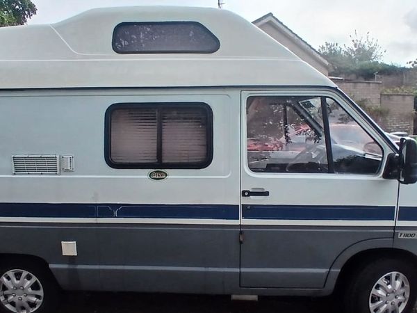 Renault Motor Caravan - Main image