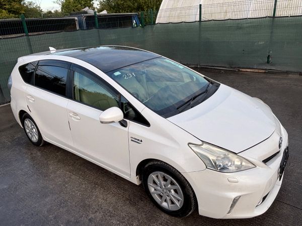 2013 Toyota Prius Hybrid Light Damage - Main image