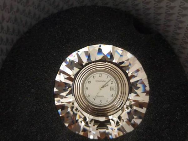 Swarovski Crystal Diamond Cut Desk Clock (Boxed) - Main image
